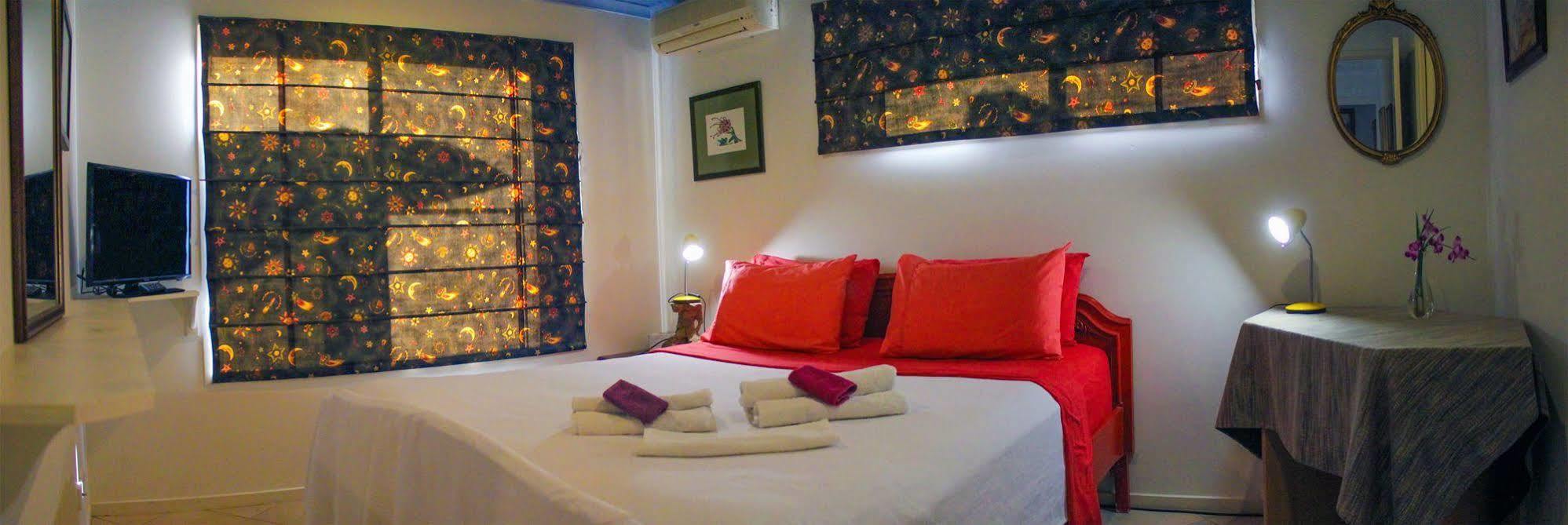 Noosa Edge Nudist Retreat Bed and Breakfast Doonan Esterno foto