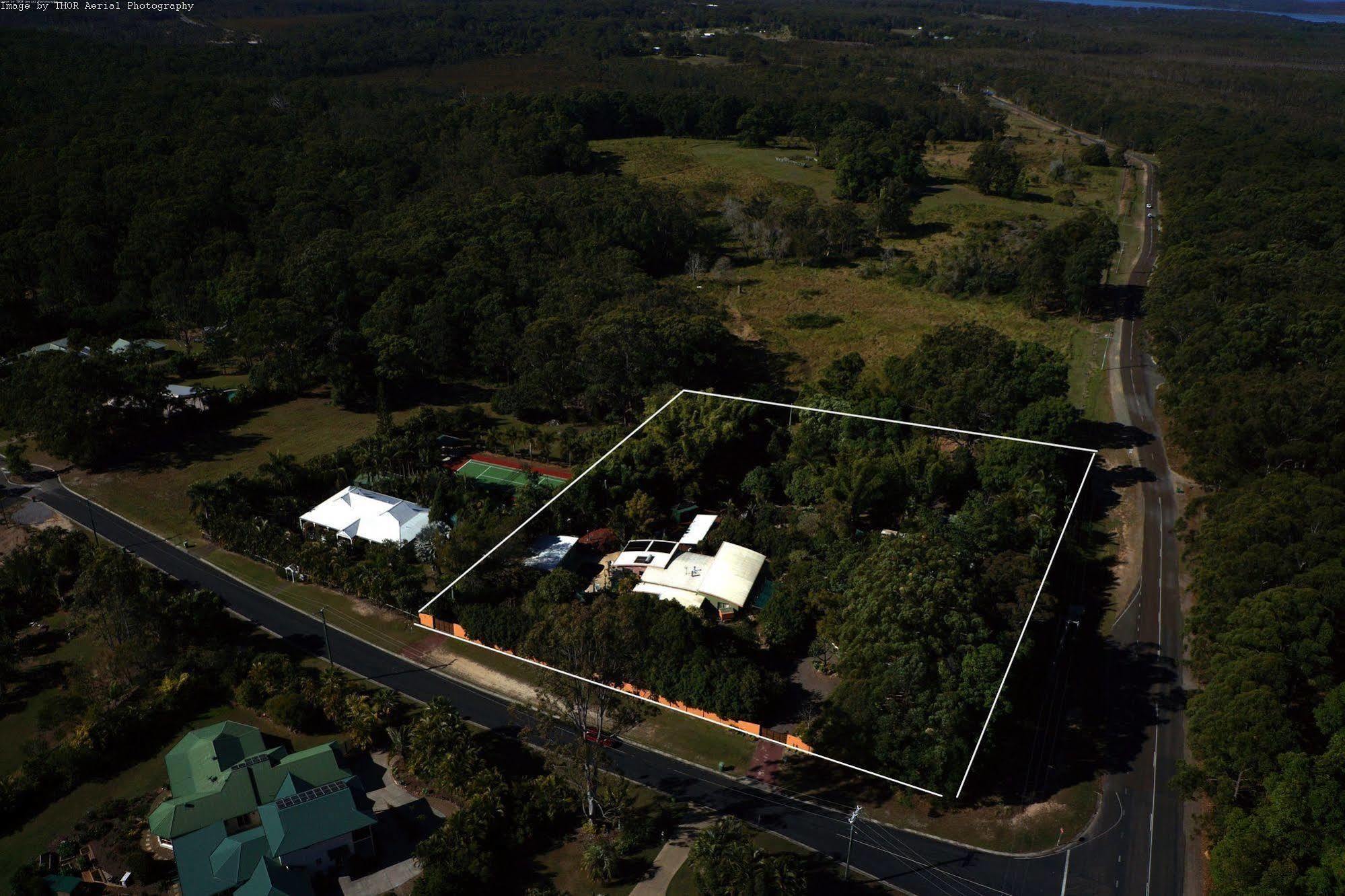Noosa Edge Nudist Retreat Bed and Breakfast Doonan Esterno foto